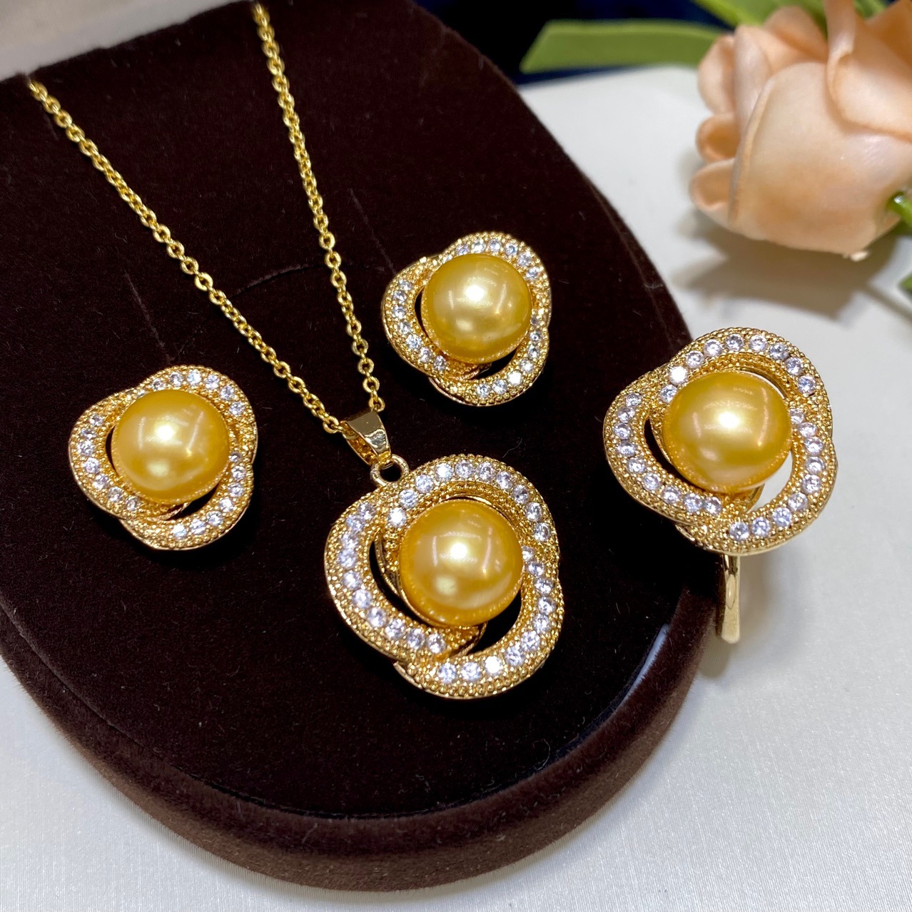 One Set Freshwater Pearl Yello - Pearl Necklace Set 评论和价格